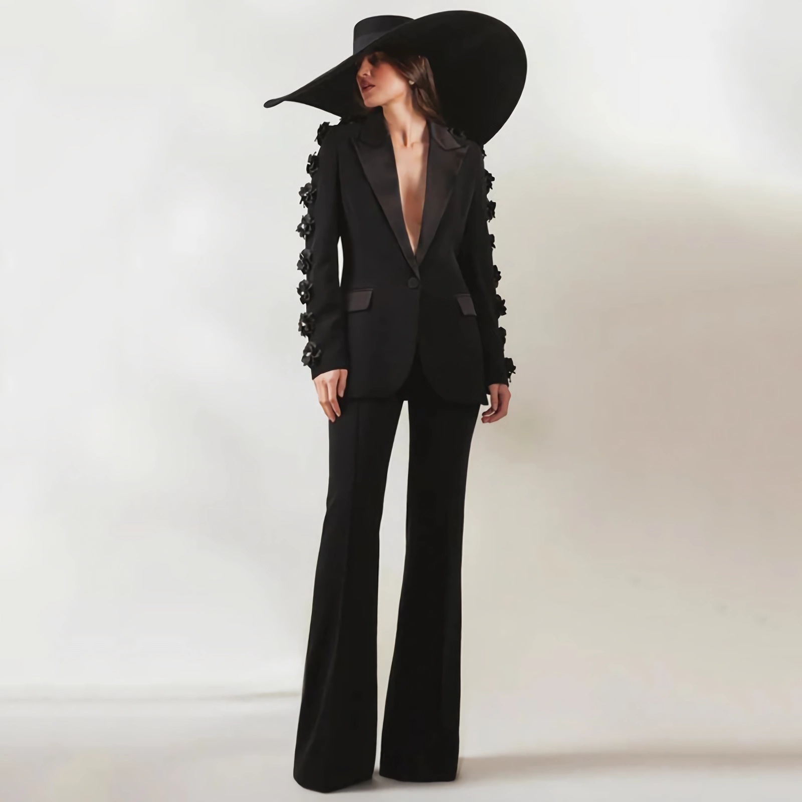Elegant Women's Black Blazer S - Women Formal Wear With Black Blazer ulasan dan harga